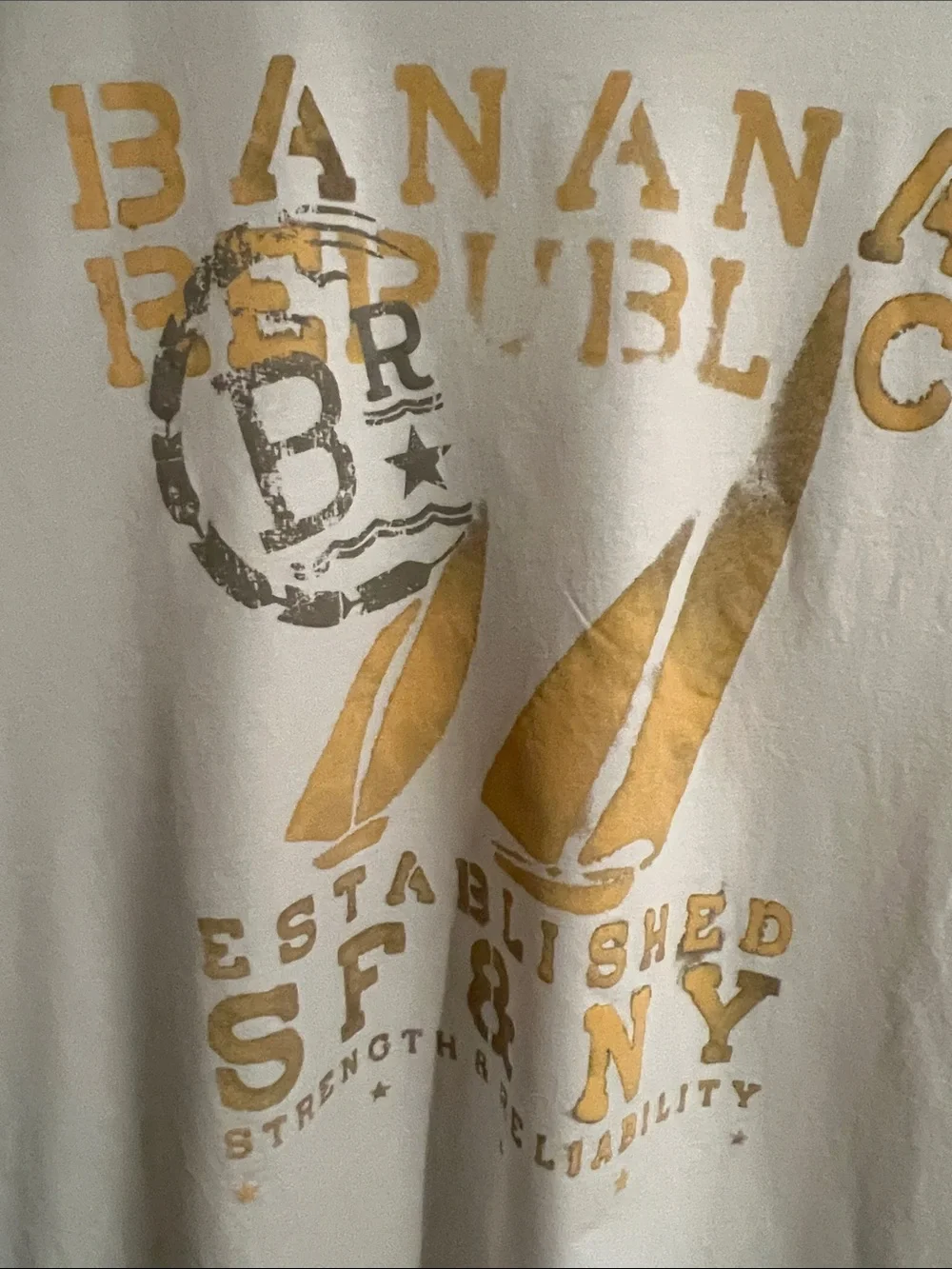 Banana Republic White Tee with Gold and Gray Graphic